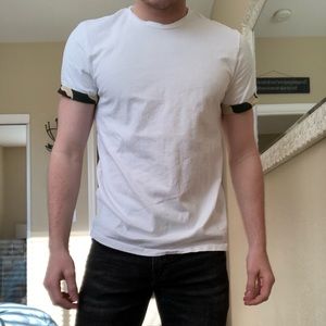 White T-shirt with camo cuffs